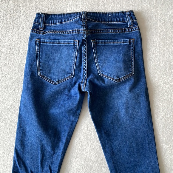 Blue jeans - Picture 4 of 4